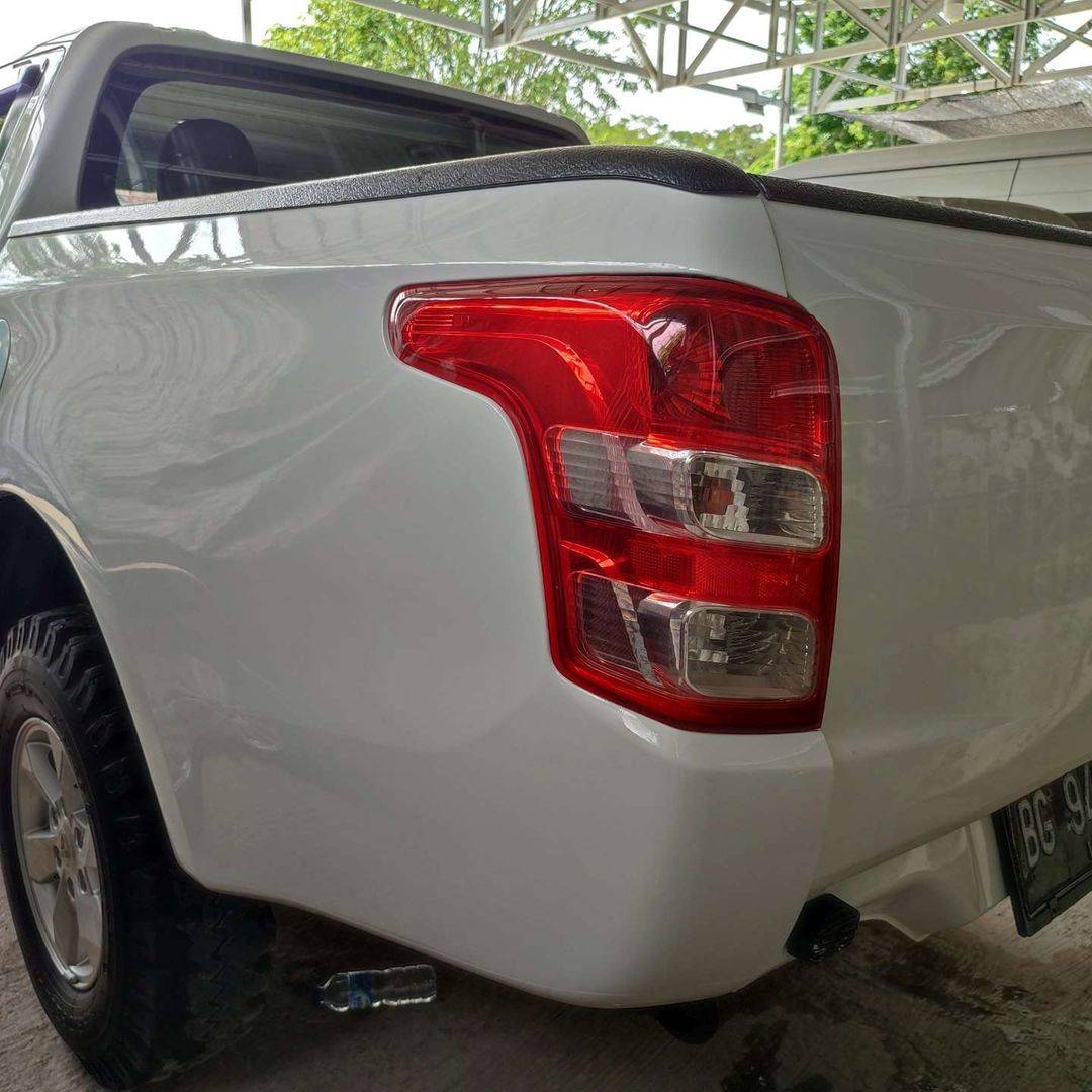 2015 Mitsubishi Strada 2015 Mitsubishi Strada