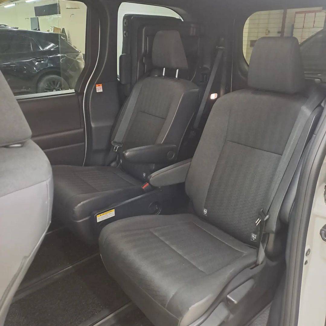 2020 Toyota Voxy 2020 Toyota Voxy