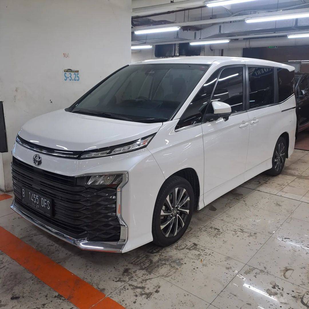 2020 Toyota Voxy 2020 Toyota Voxy