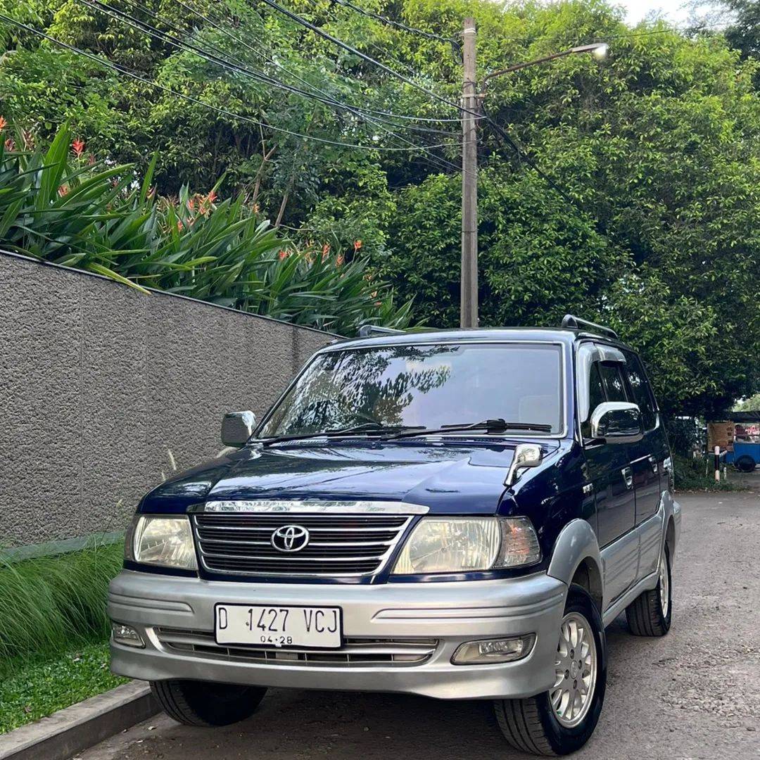 2004 Toyota Kijang  2004 Toyota Kijang
