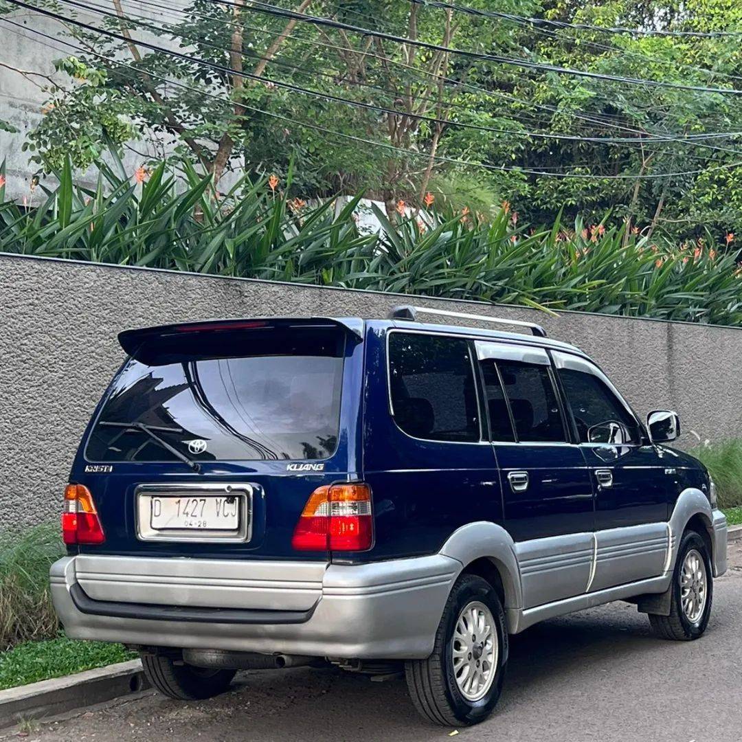 2004 Toyota Kijang  2004 Toyota Kijang