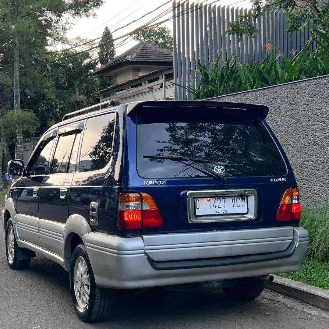 2004 Toyota Kijang  2004 Toyota Kijang