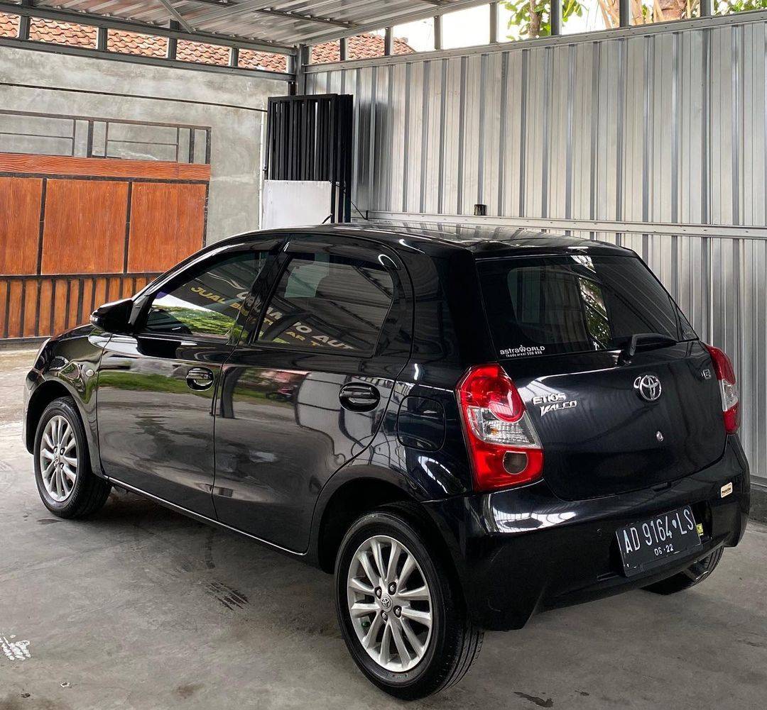 2013 Toyota Etios 2013 Toyota Etios