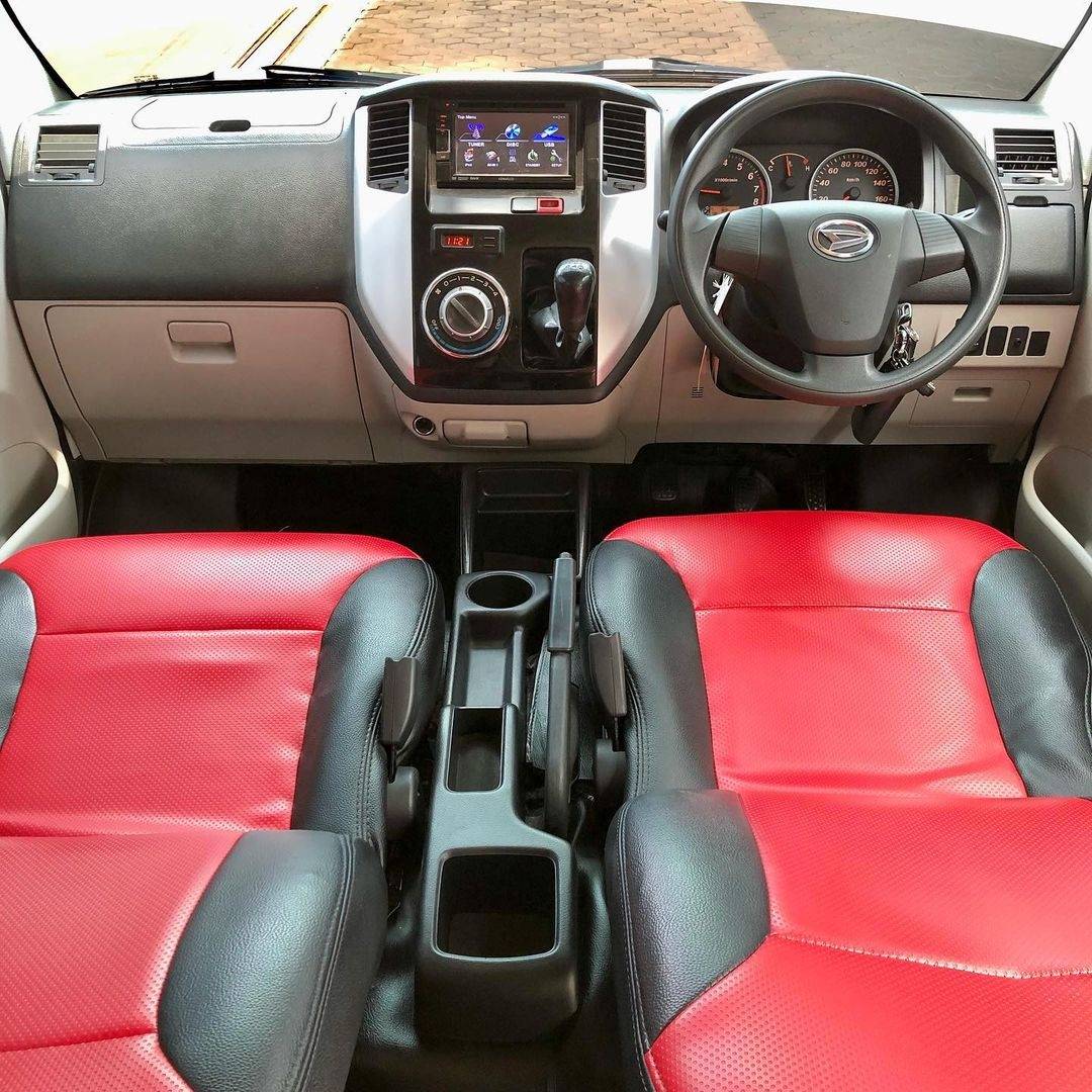 2015 Daihatsu Luxio 2015 Daihatsu Luxio