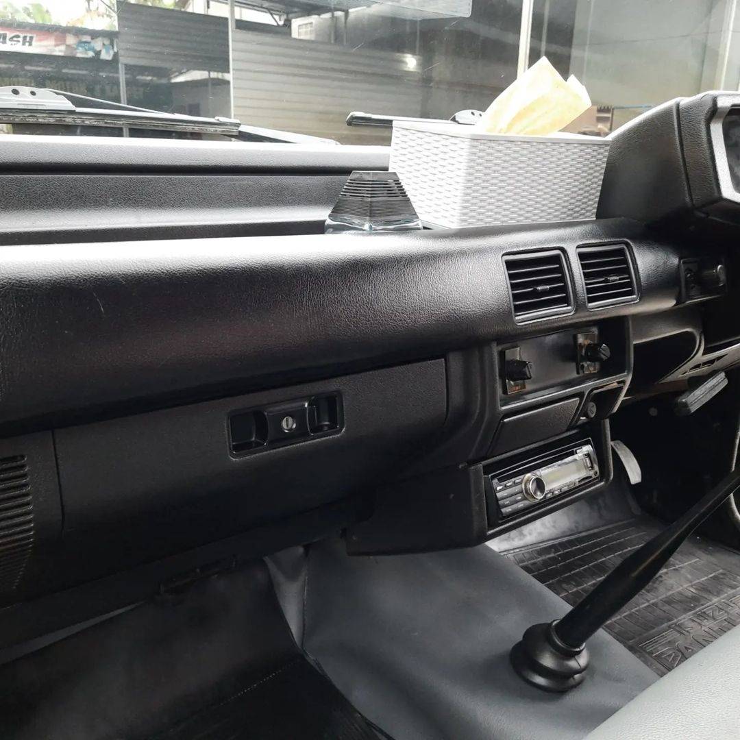 2010 Isuzu Panther 2010 Isuzu Panther