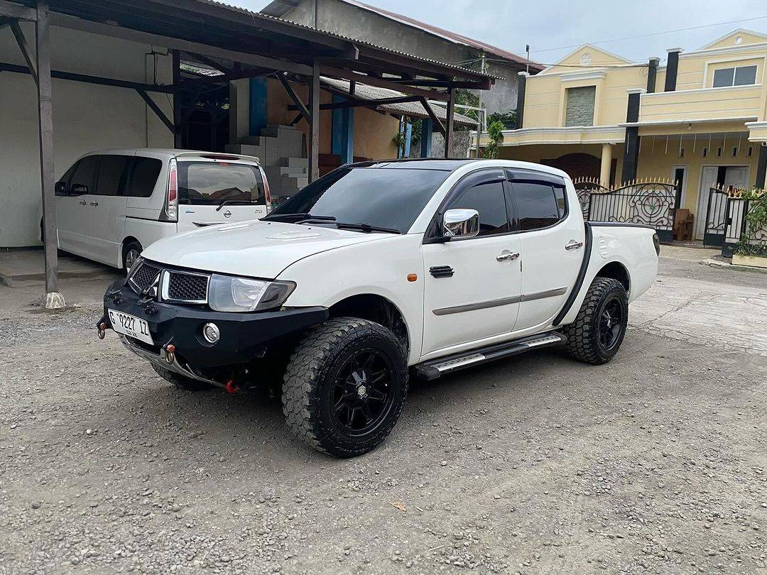 2008 Mitsubishi Strada Triton 2008 Mitsubishi Strada Triton