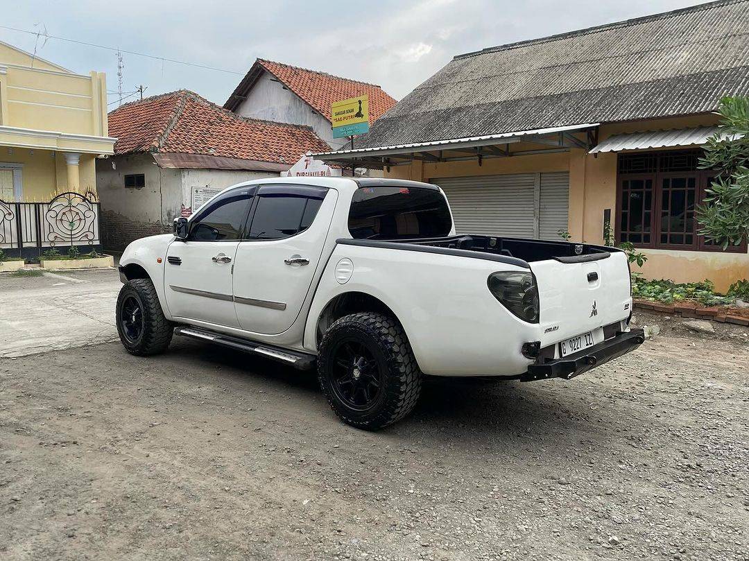 2008 Mitsubishi Strada Triton 2008 Mitsubishi Strada Triton