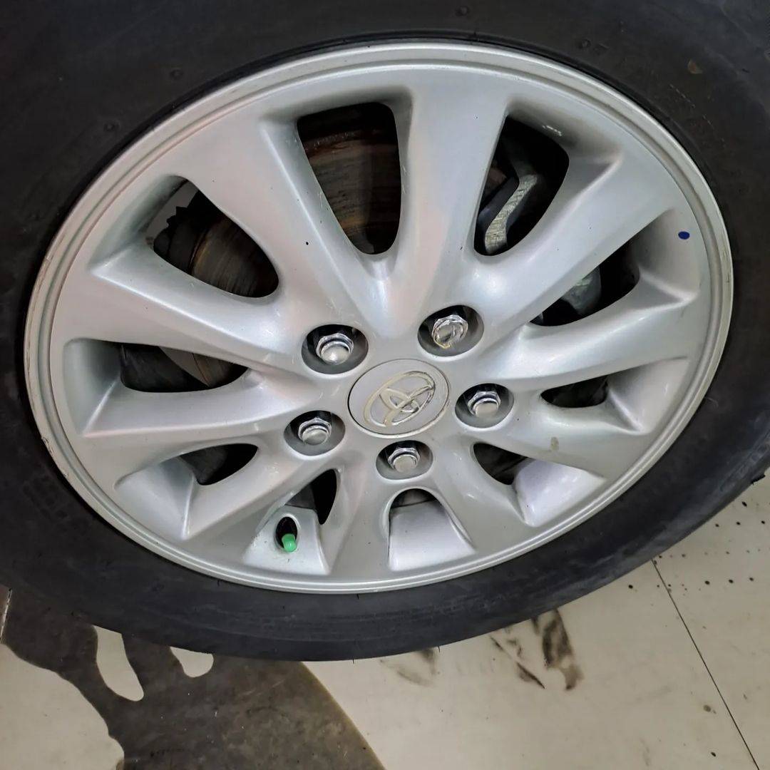 2012 Toyota Innova 2012 Toyota Innova