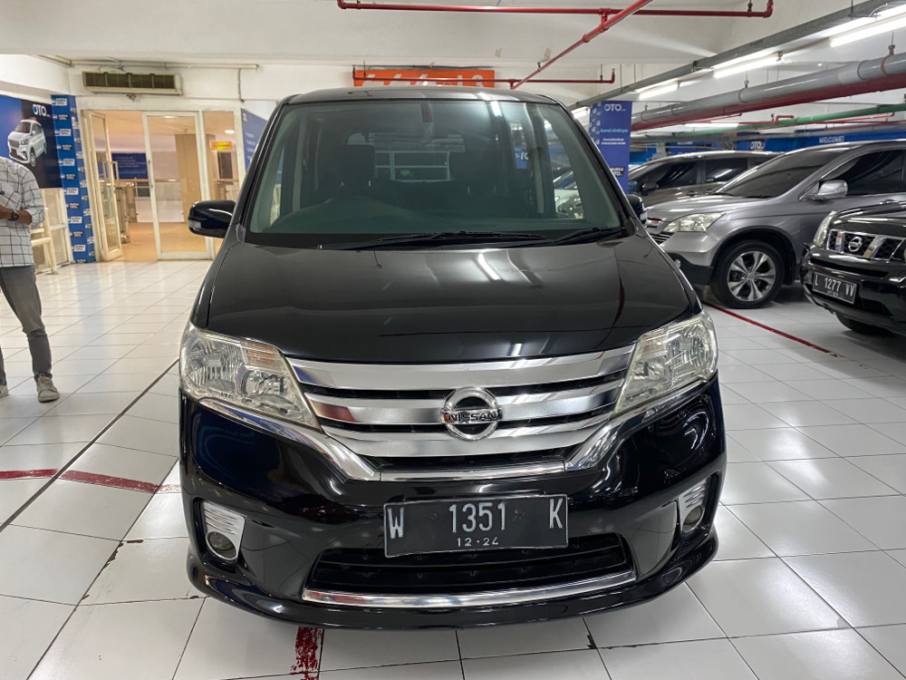 2014 Nissan Serena Bekas 2014 Nissan Serena Bekas