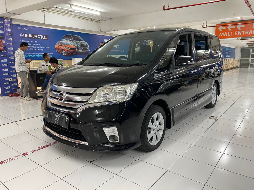 2014 Nissan Serena 2014 Nissan Serena