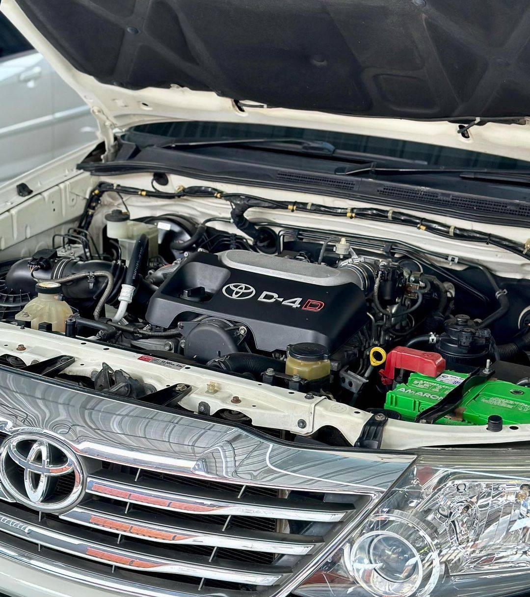 2011 Toyota Fortuner  2011 Toyota Fortuner