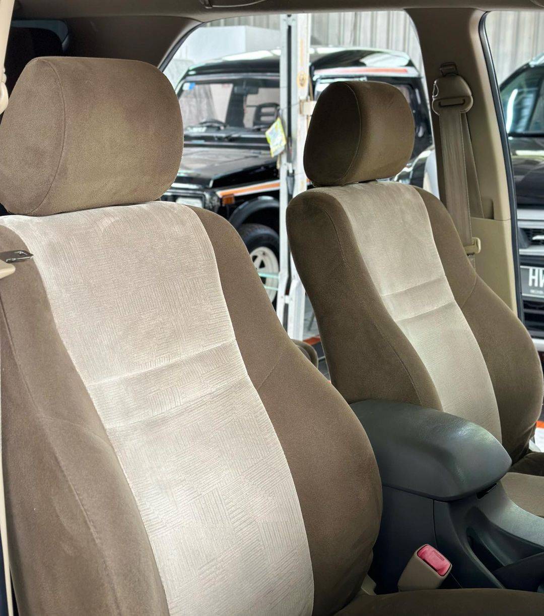 2011 Toyota Fortuner  2011 Toyota Fortuner