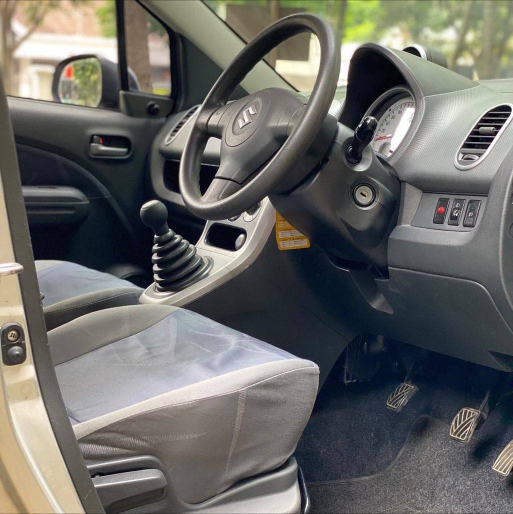 2011 Suzuki Ertiga 2011 Suzuki Ertiga