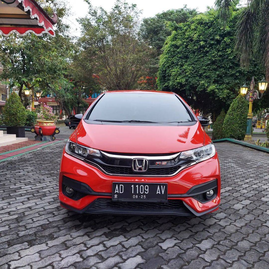 Second Hand 2020 Honda Jazz RS CVT