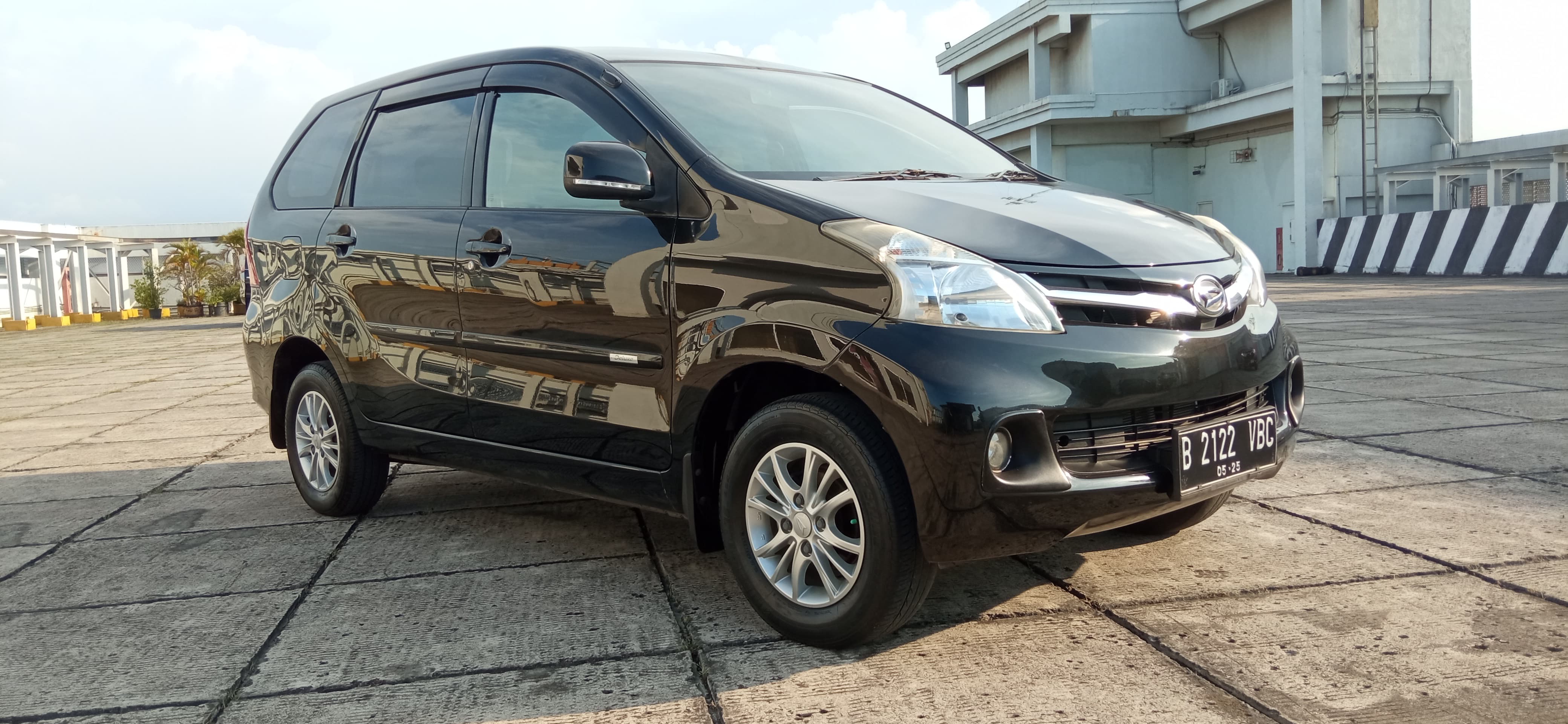 2015 Daihatsu Xenia Bekas 2015 Daihatsu Xenia Bekas