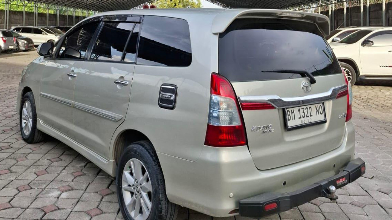 2014 Toyota Innova 2014 Toyota Innova