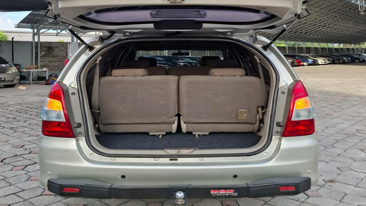 2014 Toyota Innova 2014 Toyota Innova