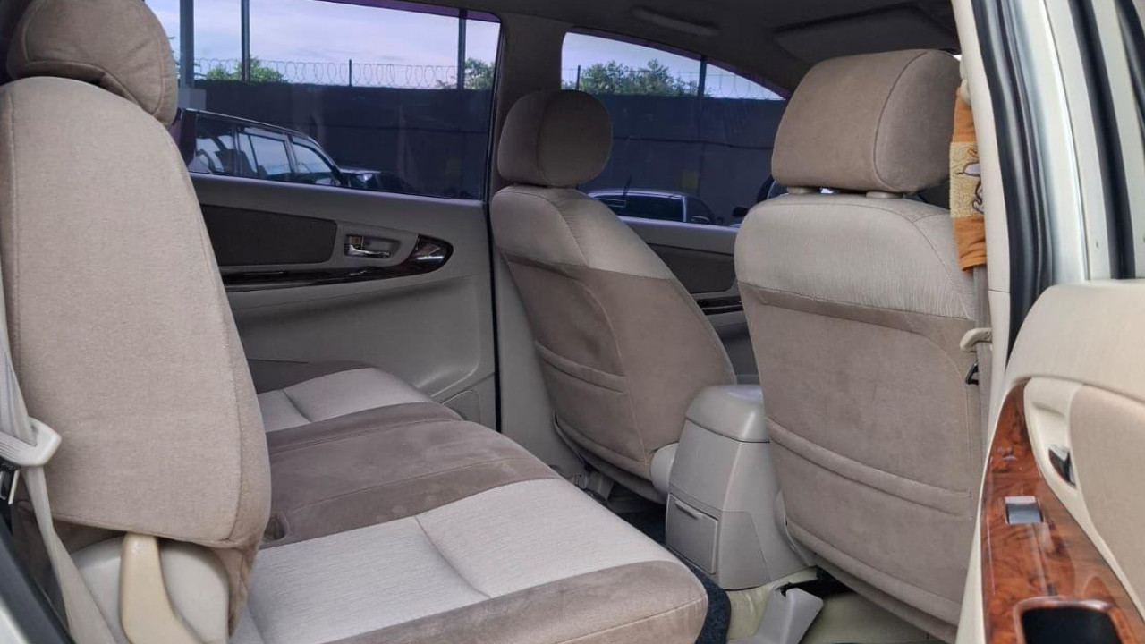 2014 Toyota Innova 2014 Toyota Innova