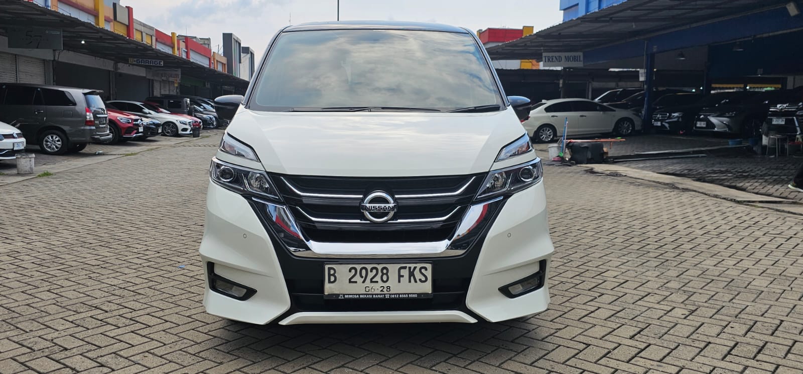 Second Hand 2023 Nissan Serena Second Hand 2023 Nissan Serena