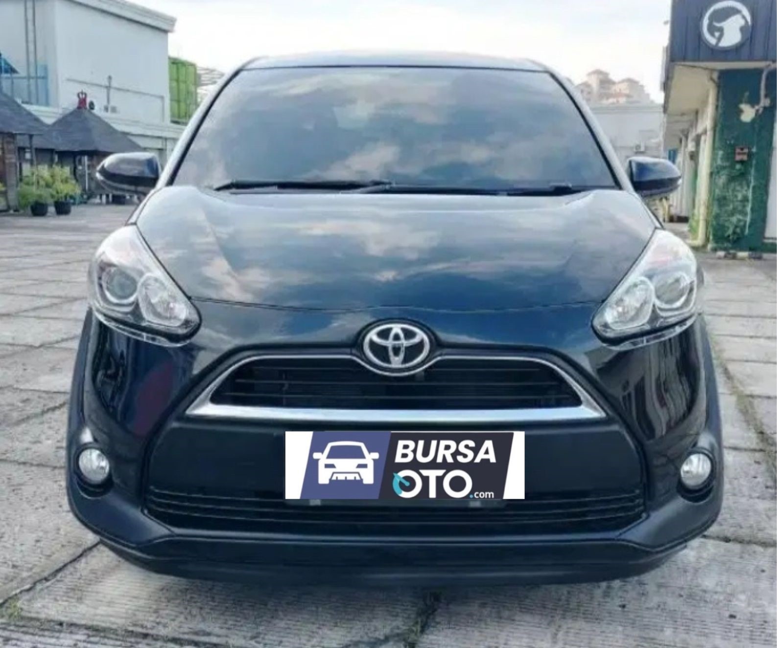 2017 Toyota Sienta Bekas 2017 Toyota Sienta Bekas