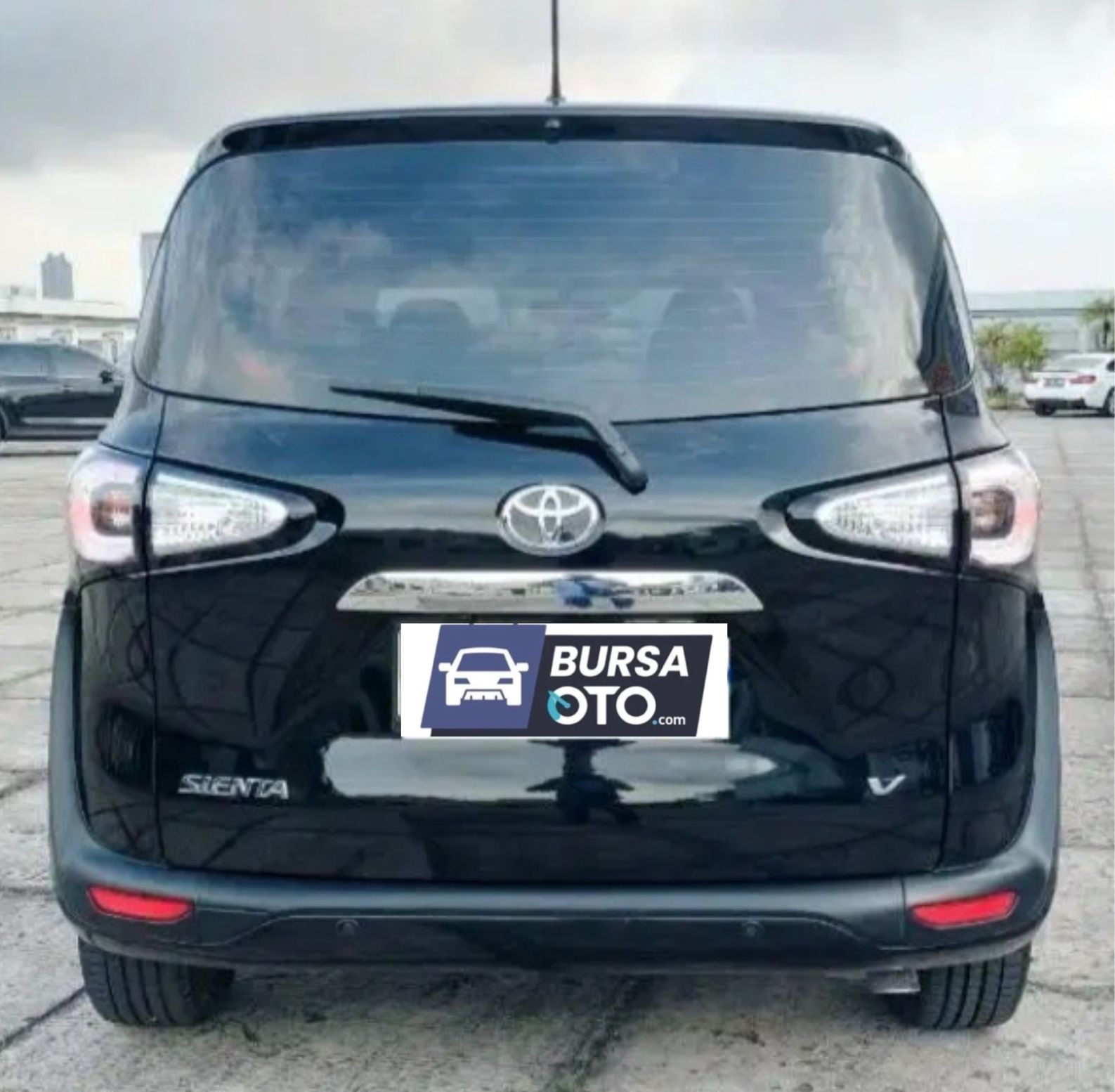 2017 Toyota Sienta 2017 Toyota Sienta