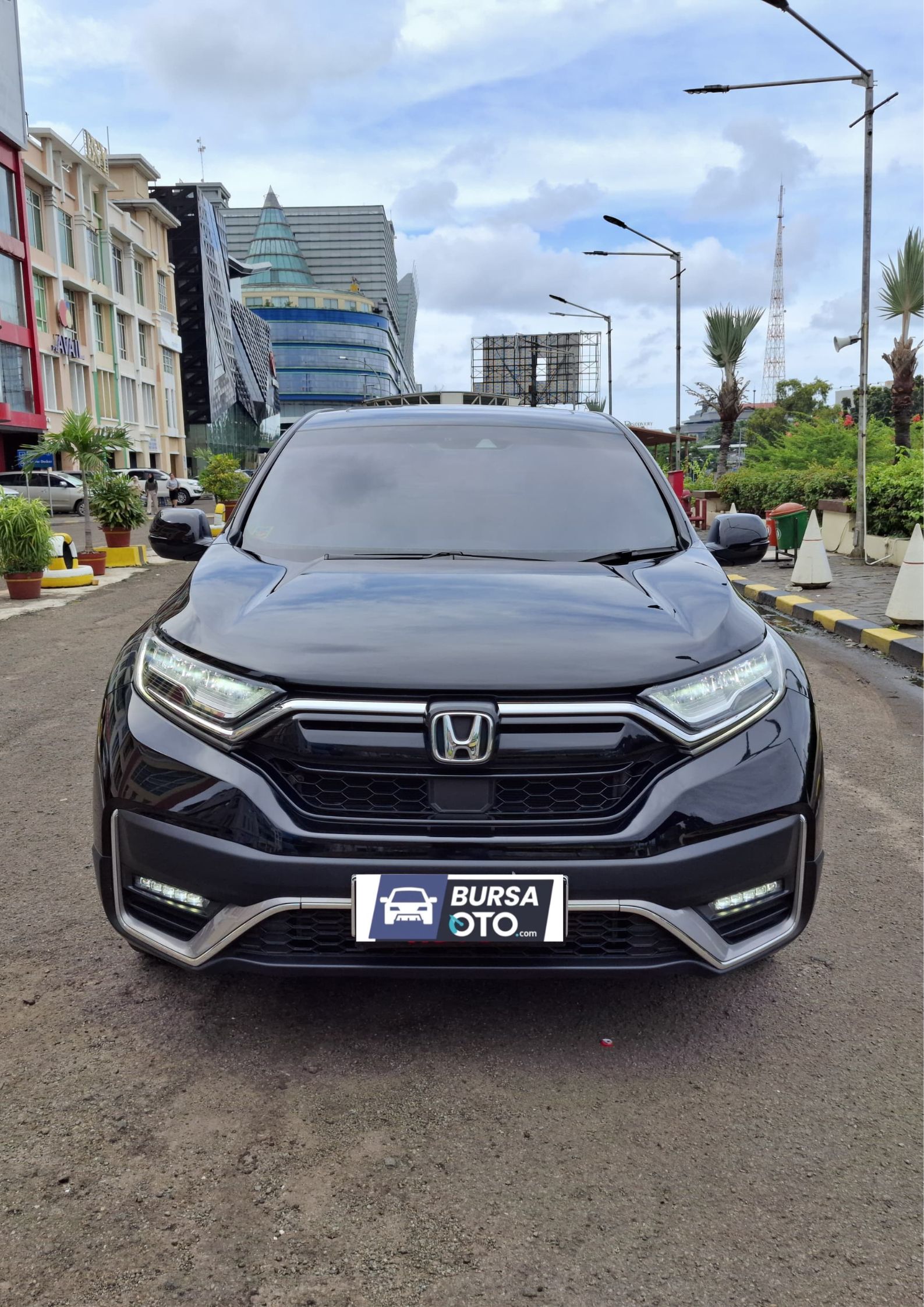 2023 Honda CR-V Turbo Prestige Sensing Bekas 2023 Honda CR-V Turbo Prestige Sensing Bekas