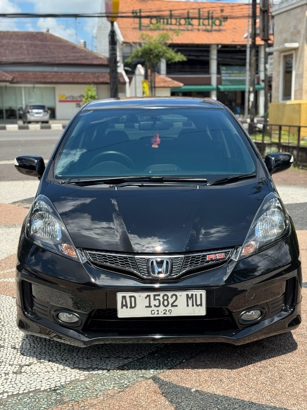 2013 Honda Jazz  RS CVT A/T