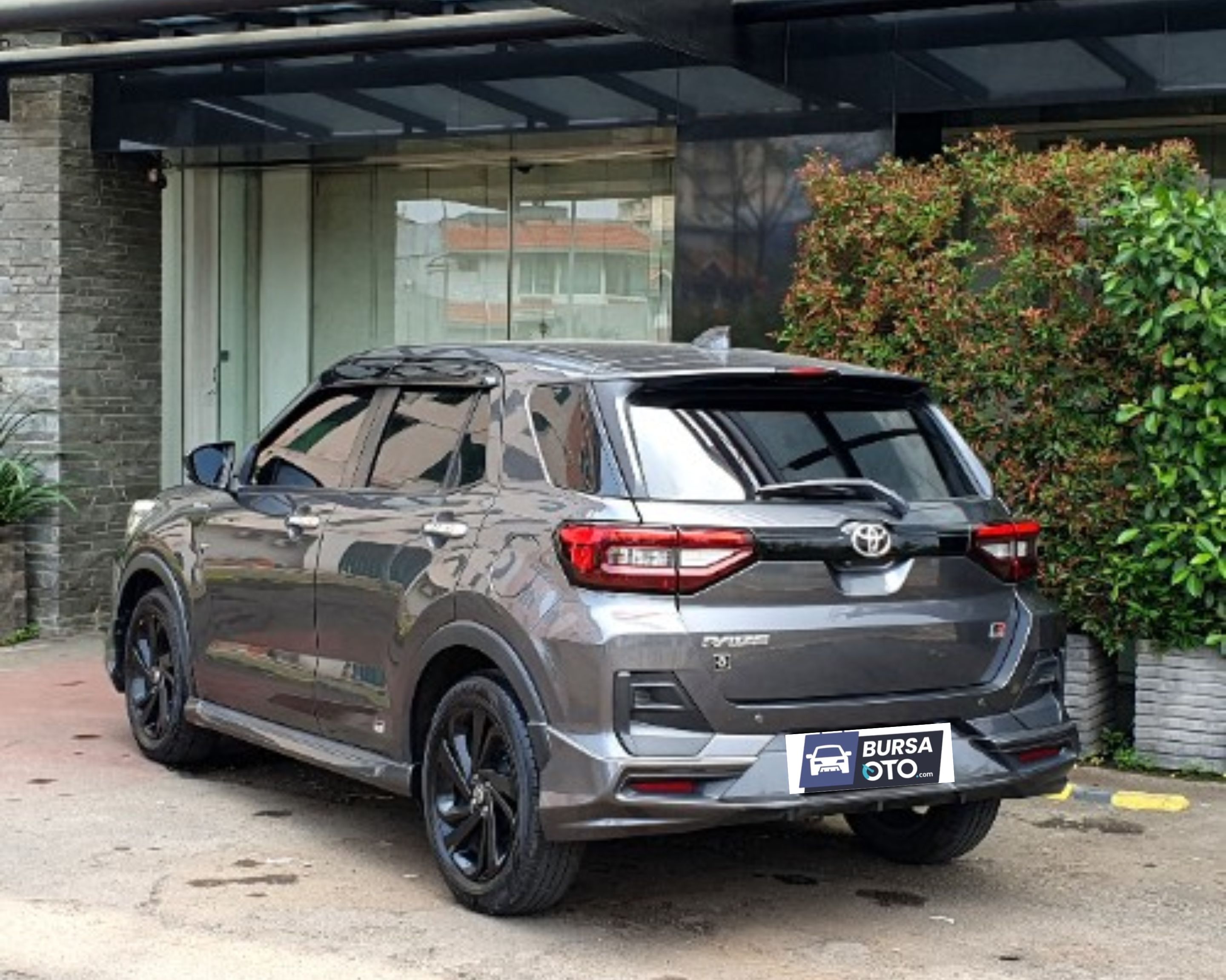 2021 Toyota Raize 1.0 Turbo GR Sport CVT 2021 Toyota Raize 1.0 Turbo GR Sport CVT