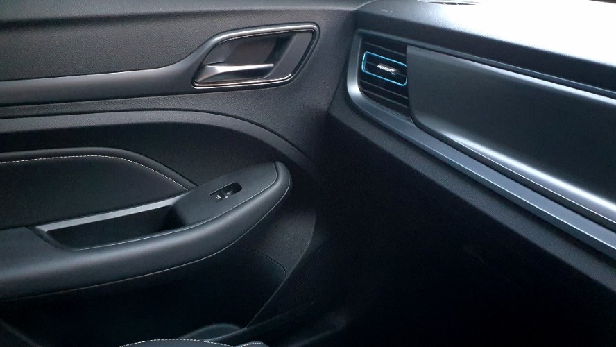 2024 MG VS HEV 2024 MG VS HEV