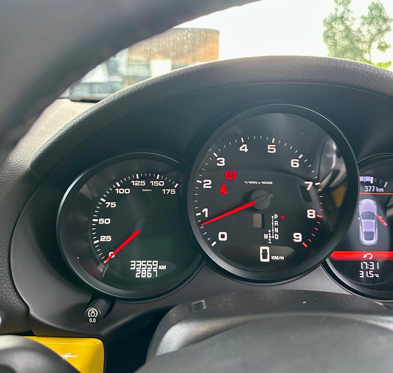 2014 Porsche Cayman 2.7 Coupe 2014 Porsche Cayman 2.7 Coupe