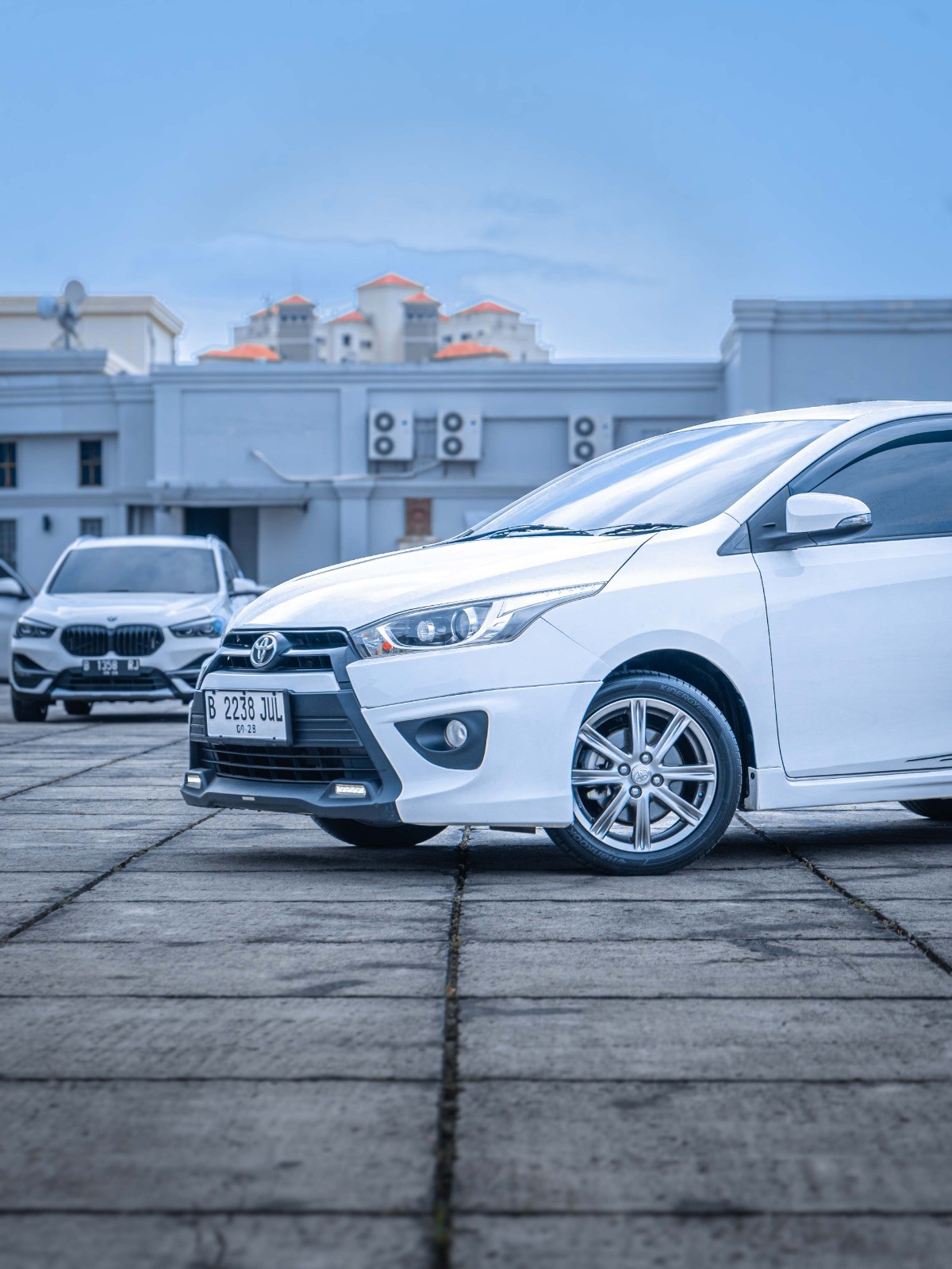 2015 Toyota Yaris 2015 Toyota Yaris