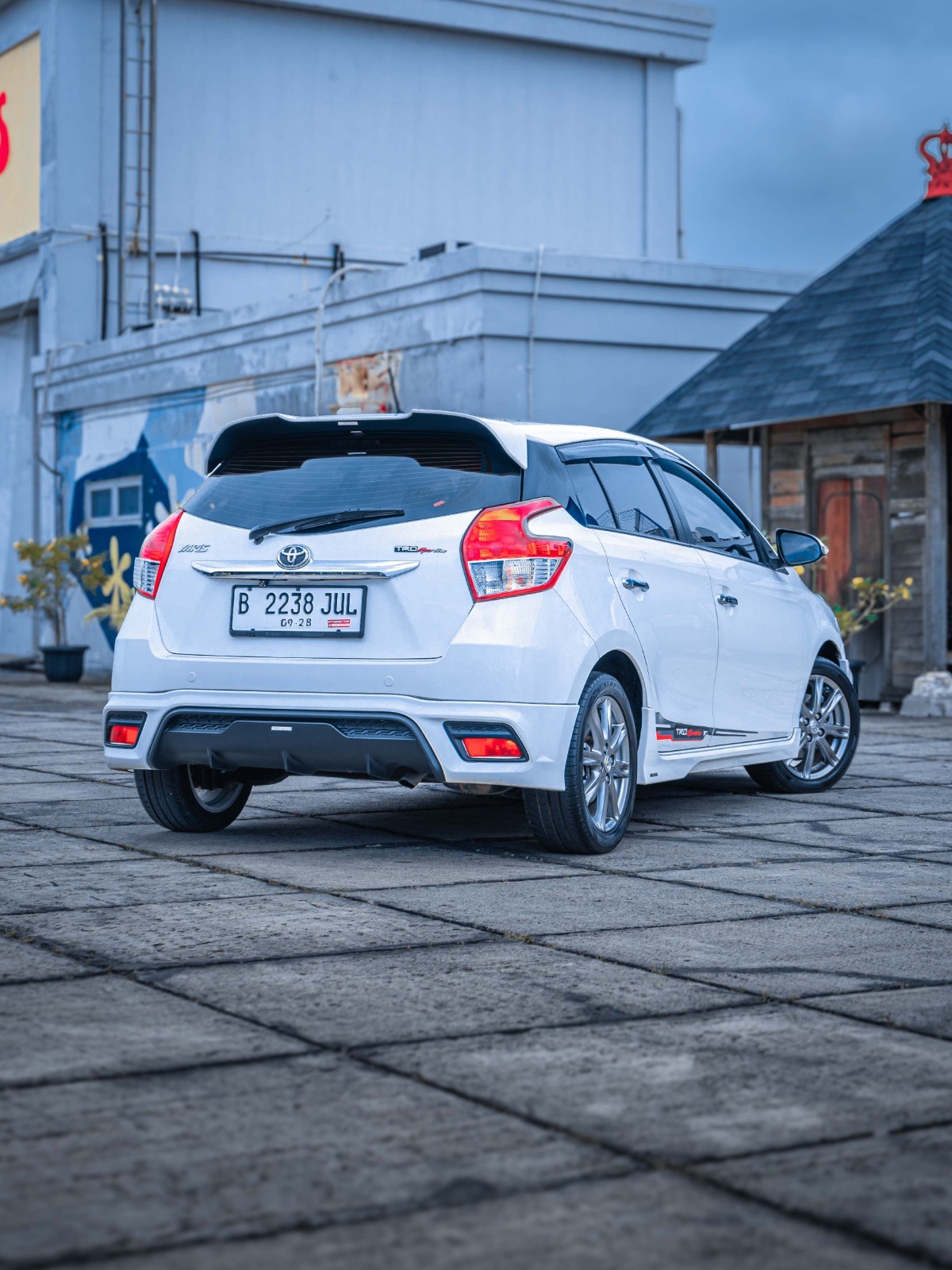 2015 Toyota Yaris 2015 Toyota Yaris