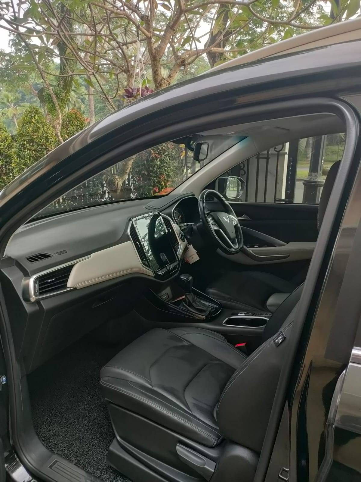 2019 Wuling Almaz 1.5 T LUX CVT 2019 Wuling Almaz 1.5 T LUX CVT