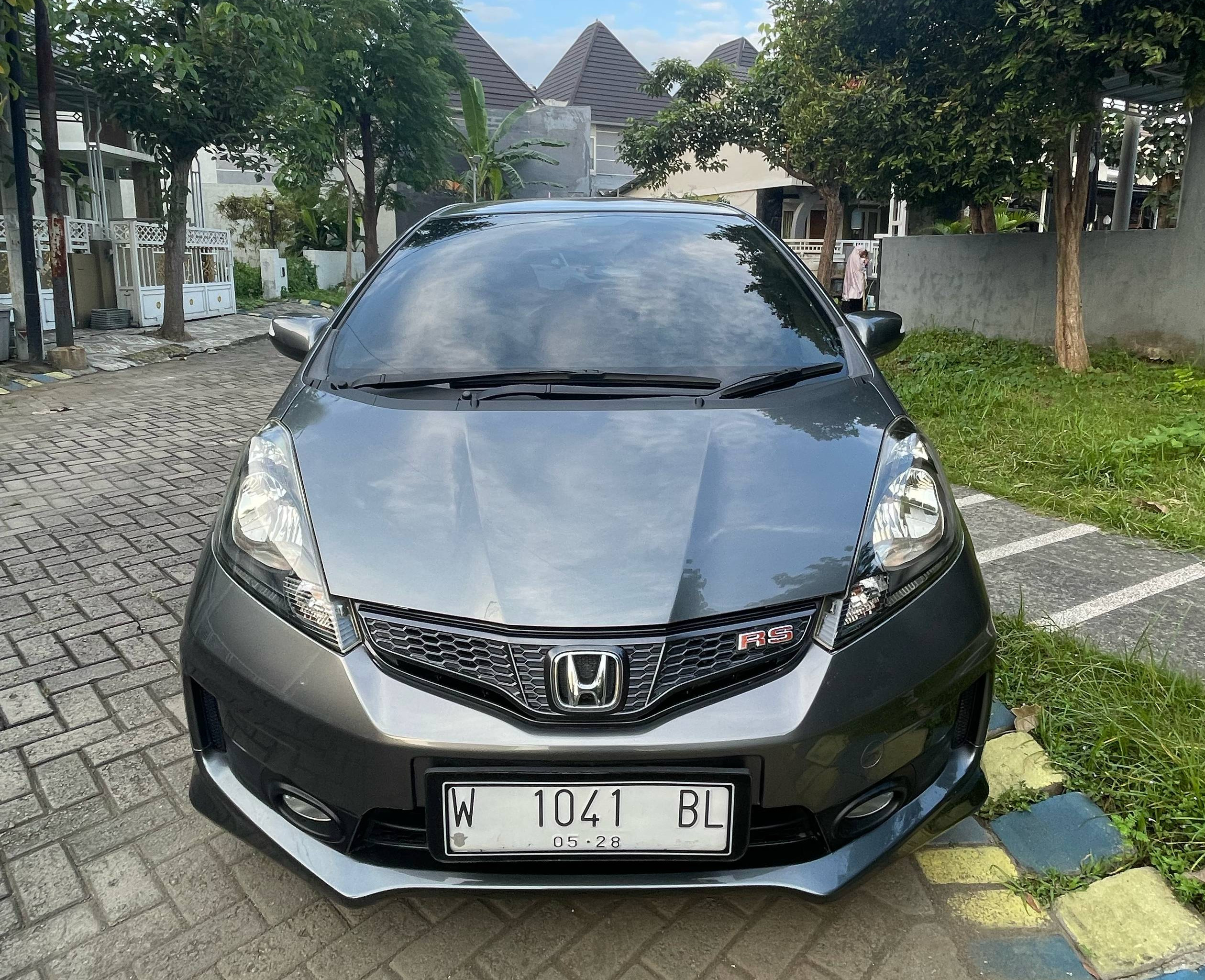 2013 Honda Jazz  1.5L RS AT Bekas 2013 Honda Jazz  1.5L RS AT Bekas