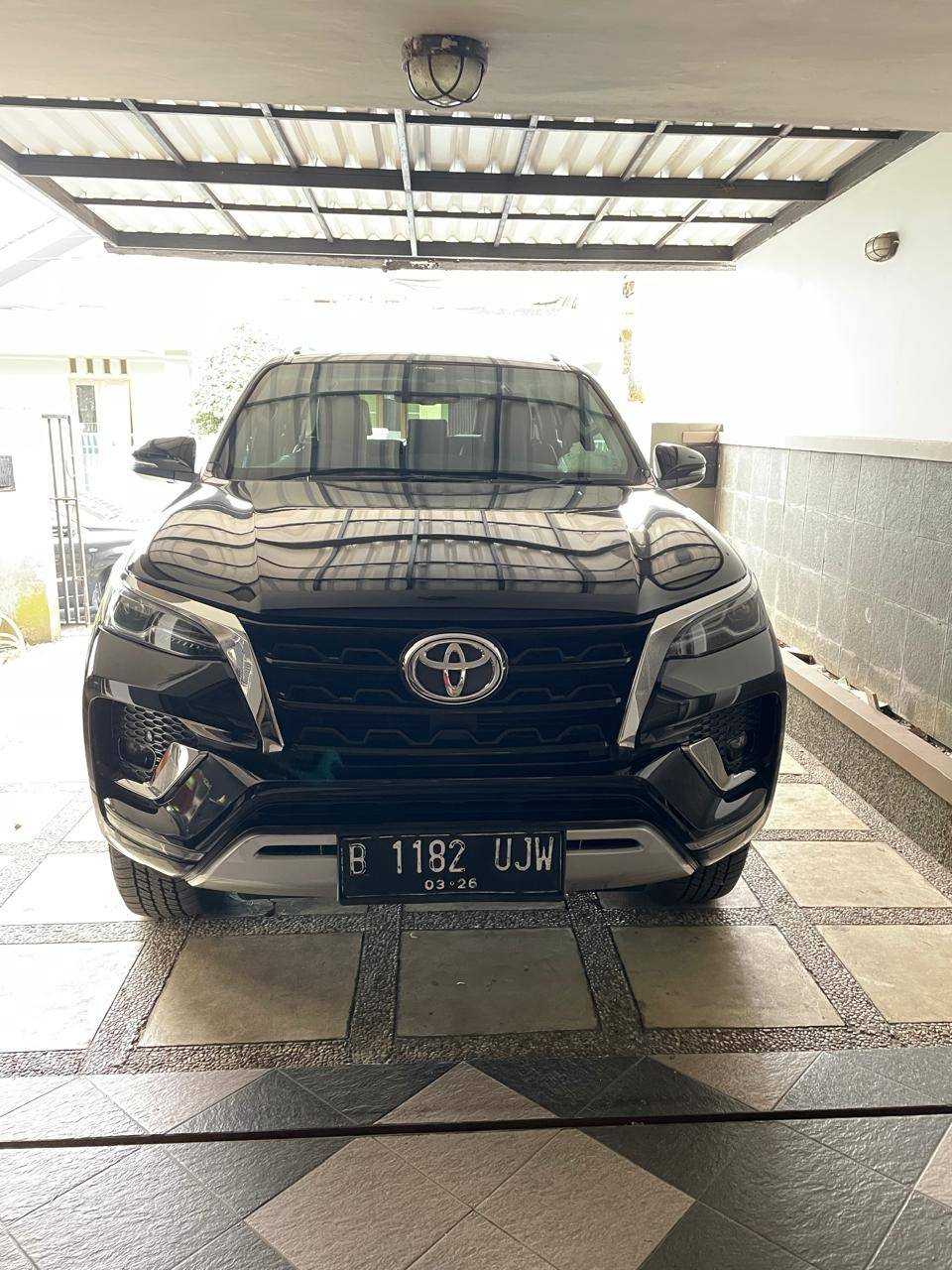 Second Hand 2021 Toyota Fortuner VRZ 4X2 TRD 2.4L AT Second Hand 2021 Toyota Fortuner VRZ 4X2 TRD 2.4L AT