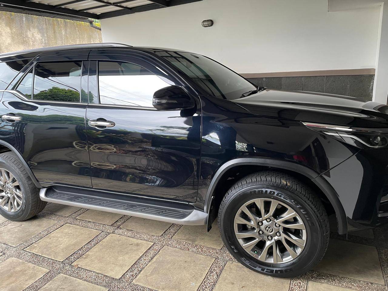 2021 Toyota Fortuner VRZ 4X2 TRD 2.4L AT 2021 Toyota Fortuner VRZ 4X2 TRD 2.4L AT