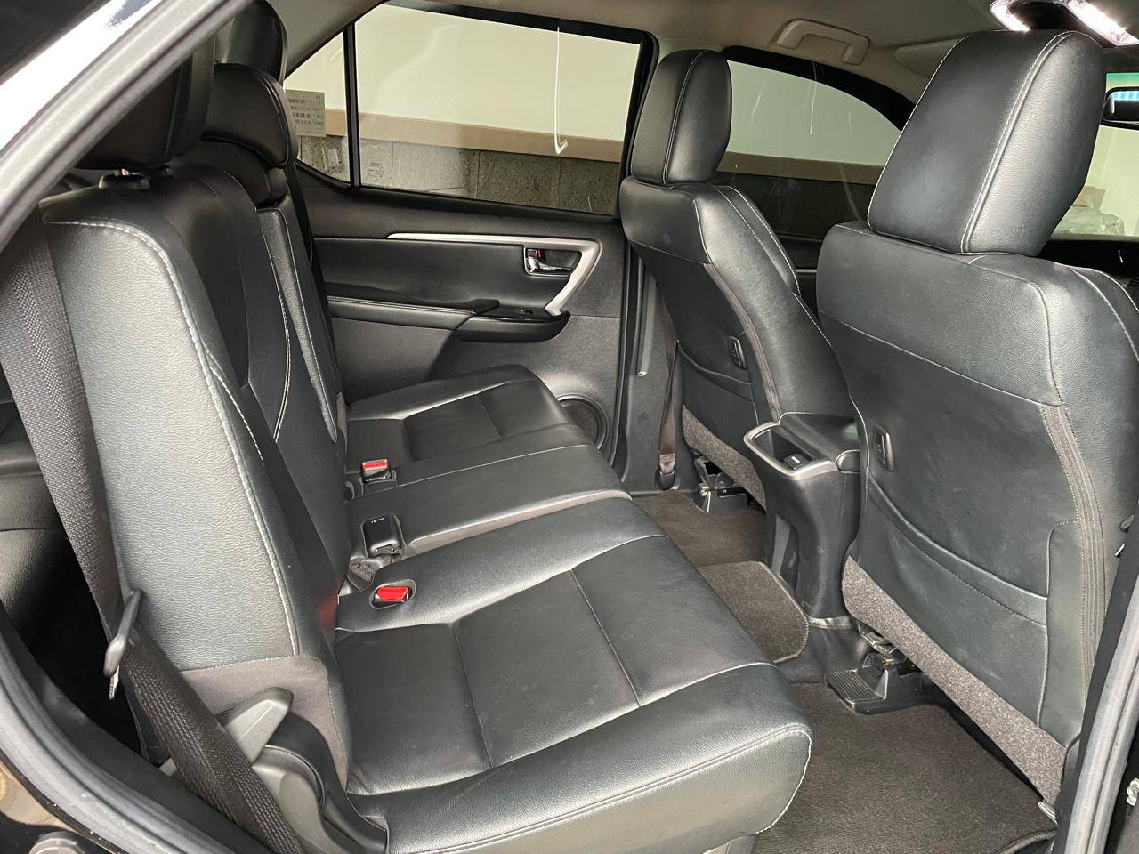 2021 Toyota Fortuner VRZ 4X2 TRD 2.4L AT 2021 Toyota Fortuner VRZ 4X2 TRD 2.4L AT