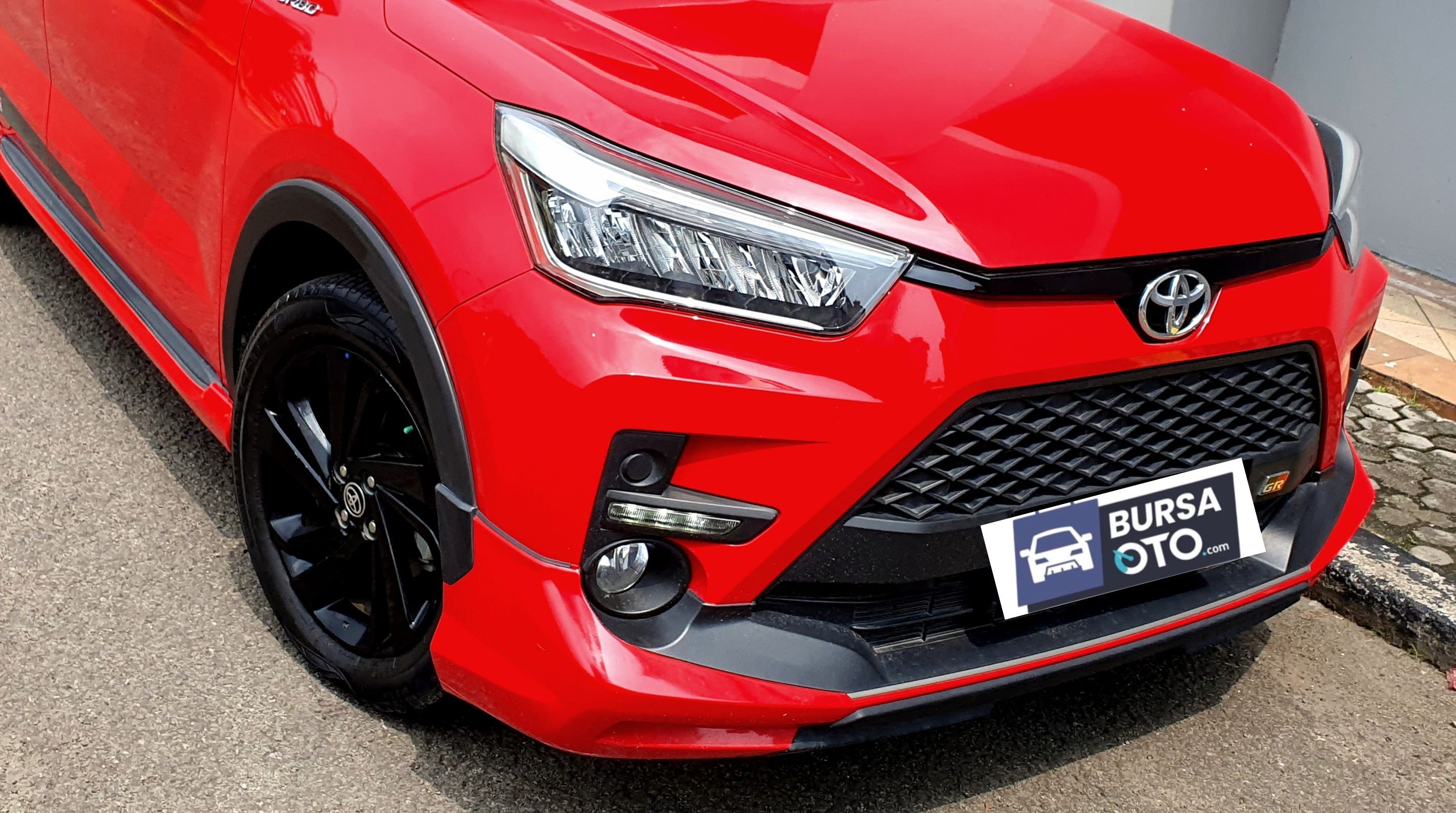 2022 Toyota Raize 1.0 Turbo GR Sport CVT 2022 Toyota Raize 1.0 Turbo GR Sport CVT