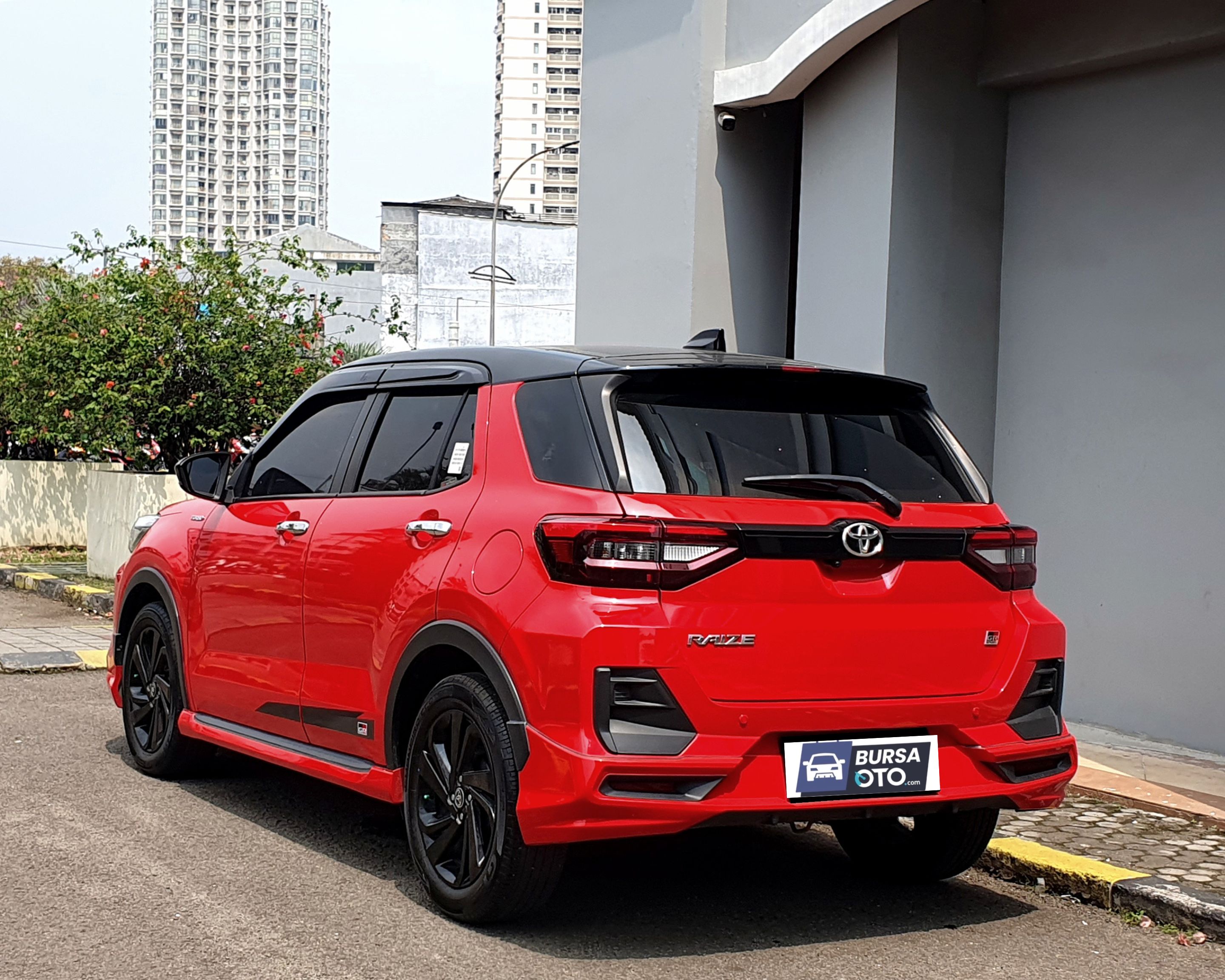 2022 Toyota Raize 1.0 Turbo GR Sport CVT 2022 Toyota Raize 1.0 Turbo GR Sport CVT