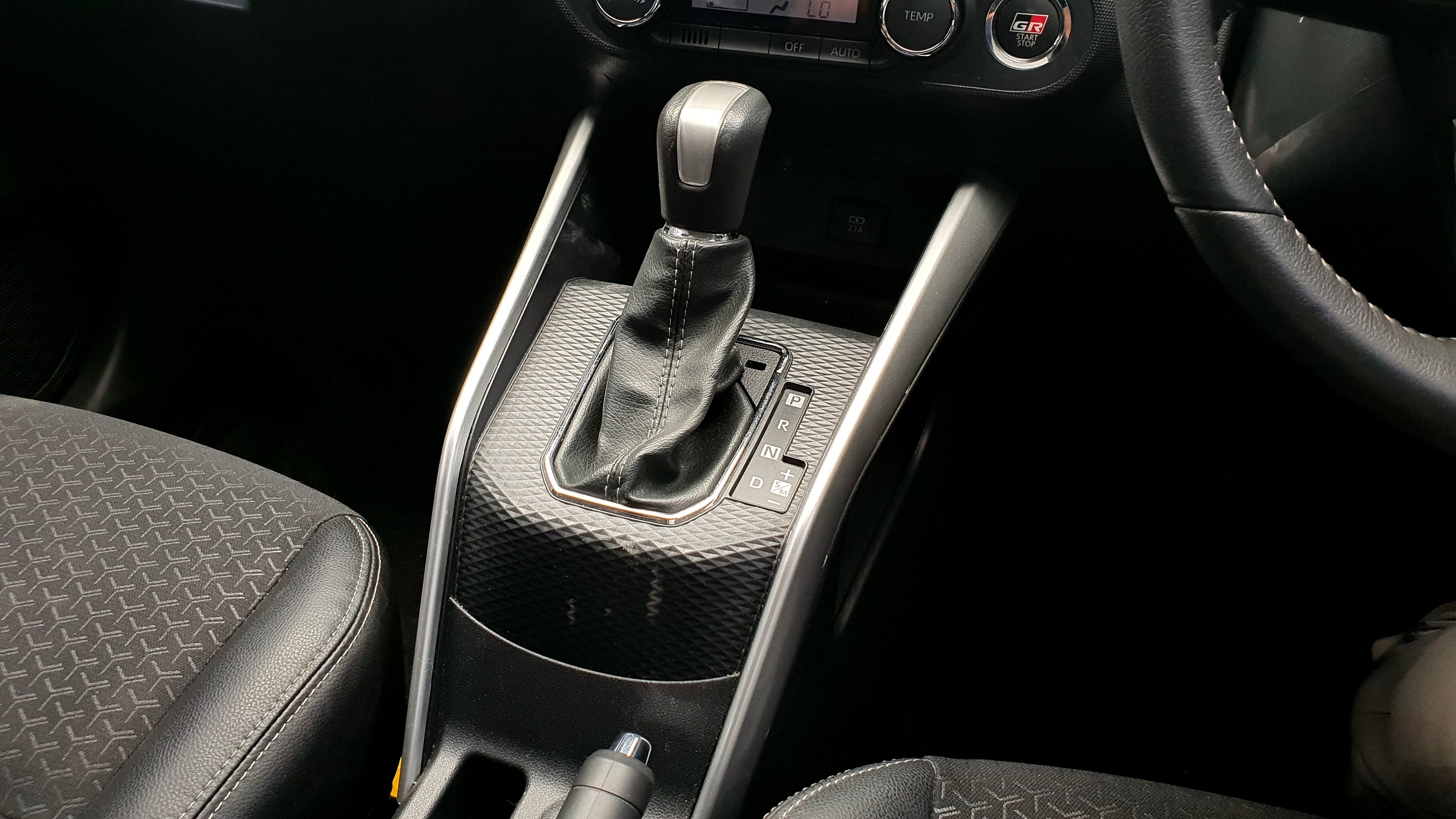 2022 Toyota Raize 1.0 Turbo GR Sport CVT 2022 Toyota Raize 1.0 Turbo GR Sport CVT