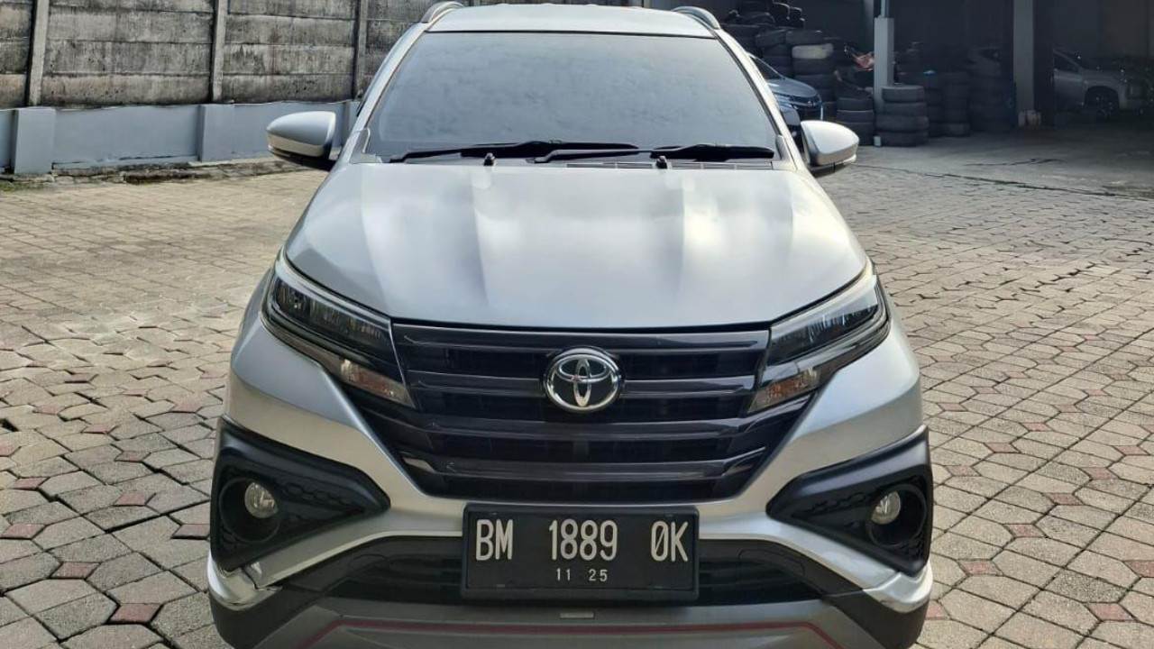 2020 Toyota Rush S TRD 1.5L AT Bekas 2020 Toyota Rush S TRD 1.5L AT Bekas