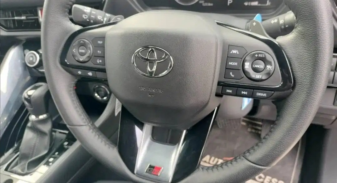 2023 Toyota Yaris Cross 2023 Toyota Yaris Cross