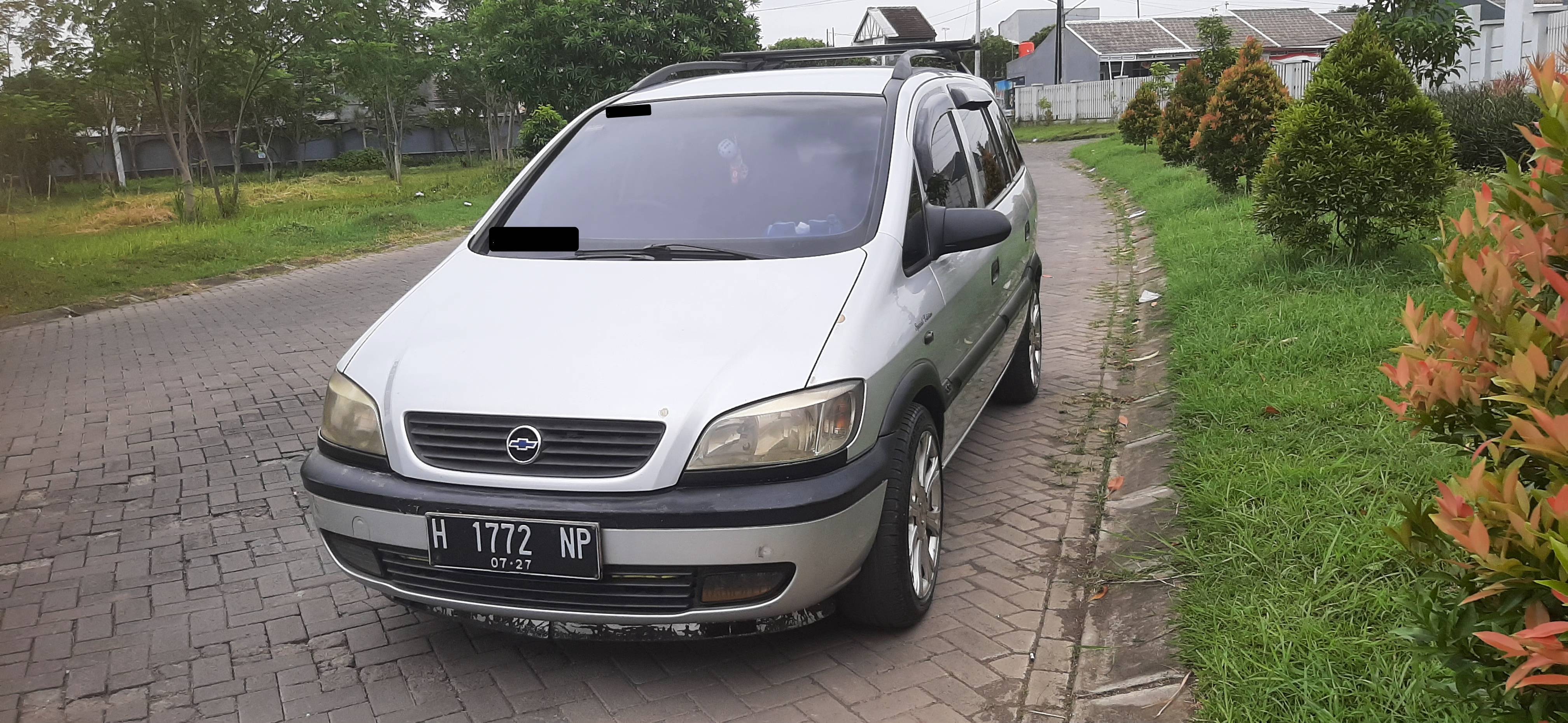 2003 Chevrolet Zafira CD Bekas 2003 Chevrolet Zafira CD Bekas