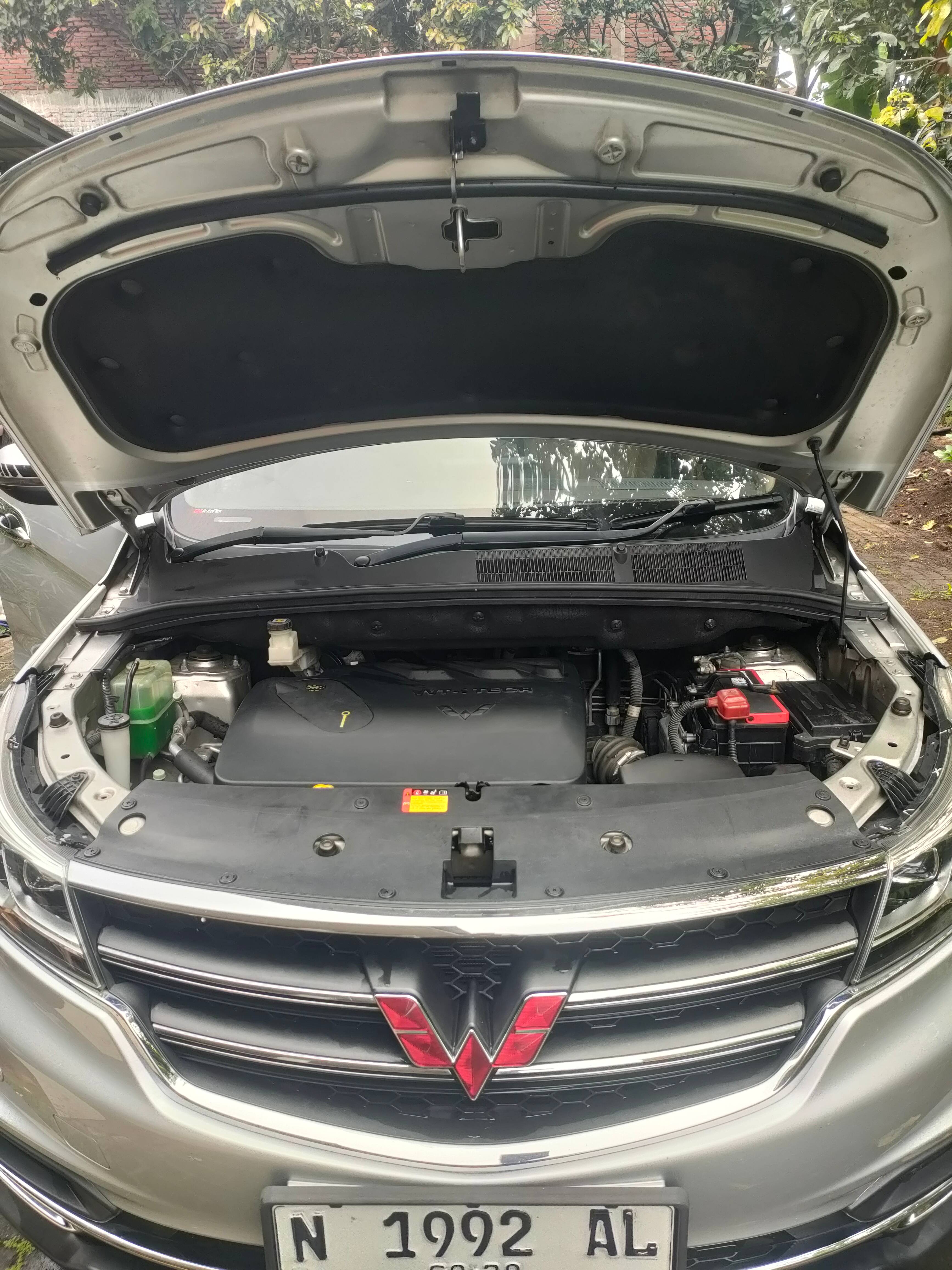 2018 Wuling Cortez 1.8 L Lux i-AMT 2018 Wuling Cortez 1.8 L Lux i-AMT