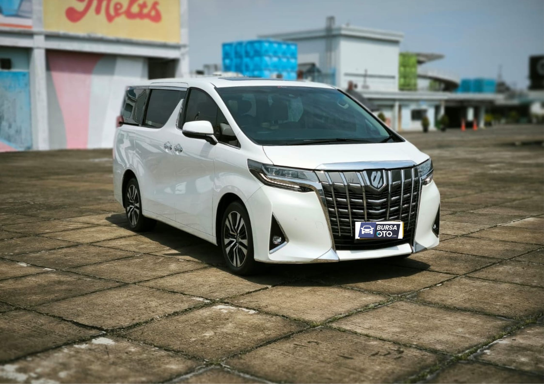 Second Hand 2022 Toyota Alphard Second Hand 2022 Toyota Alphard