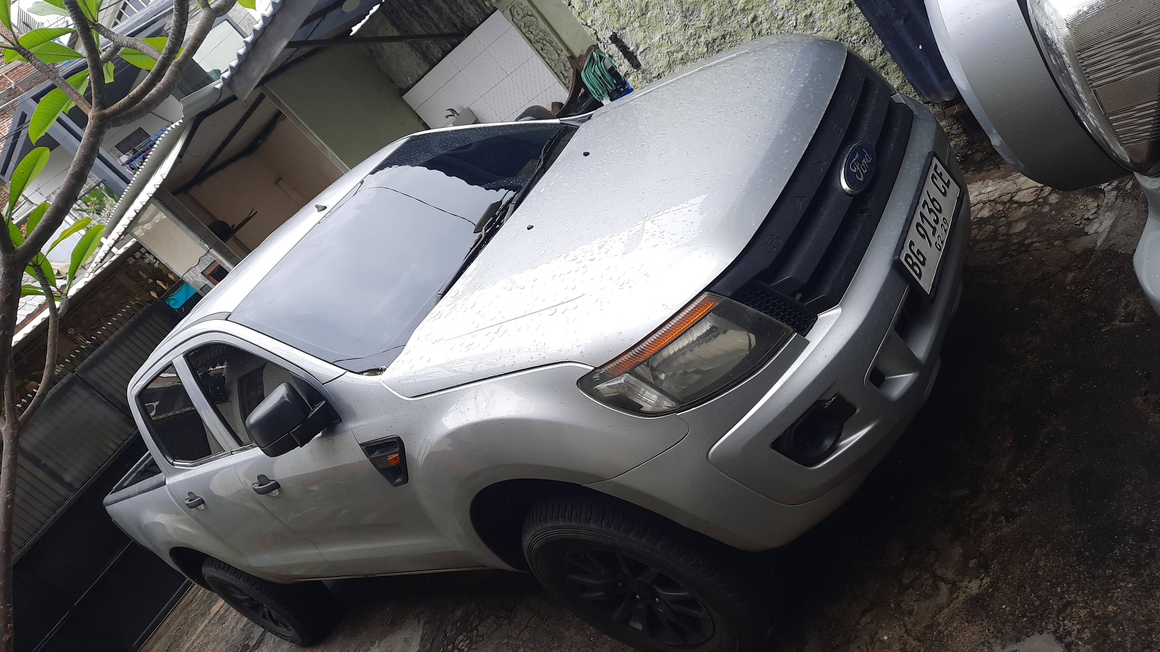 2012 Ford Ranger Double Cabin Base Plus 2.2L  MT Bekas 2012 Ford Ranger Double Cabin Base Plus 2.2L  MT Bekas