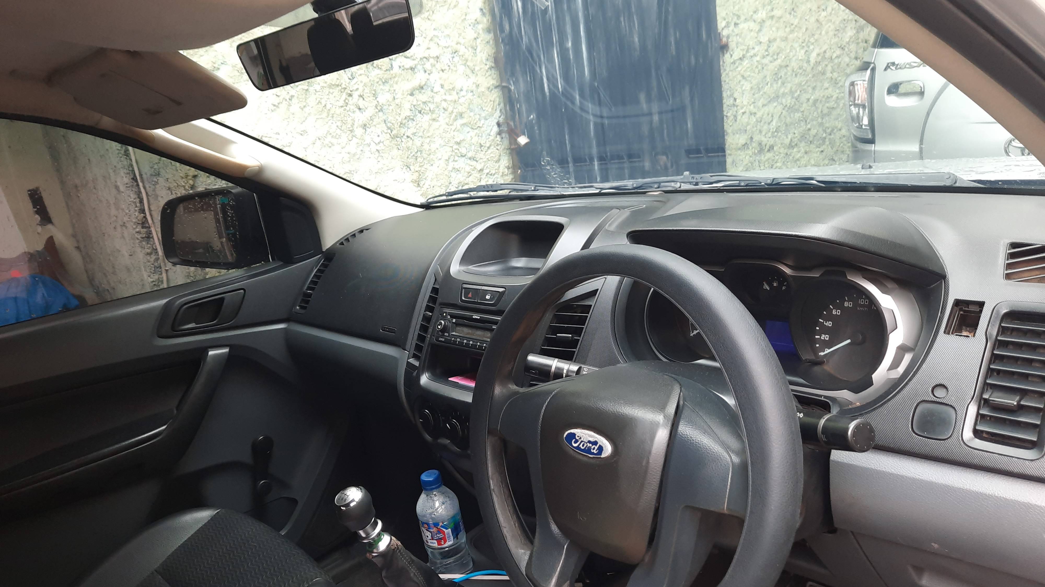 2012 Ford Ranger Double Cabin Base Plus 2.2L  MT 2012 Ford Ranger Double Cabin Base Plus 2.2L  MT