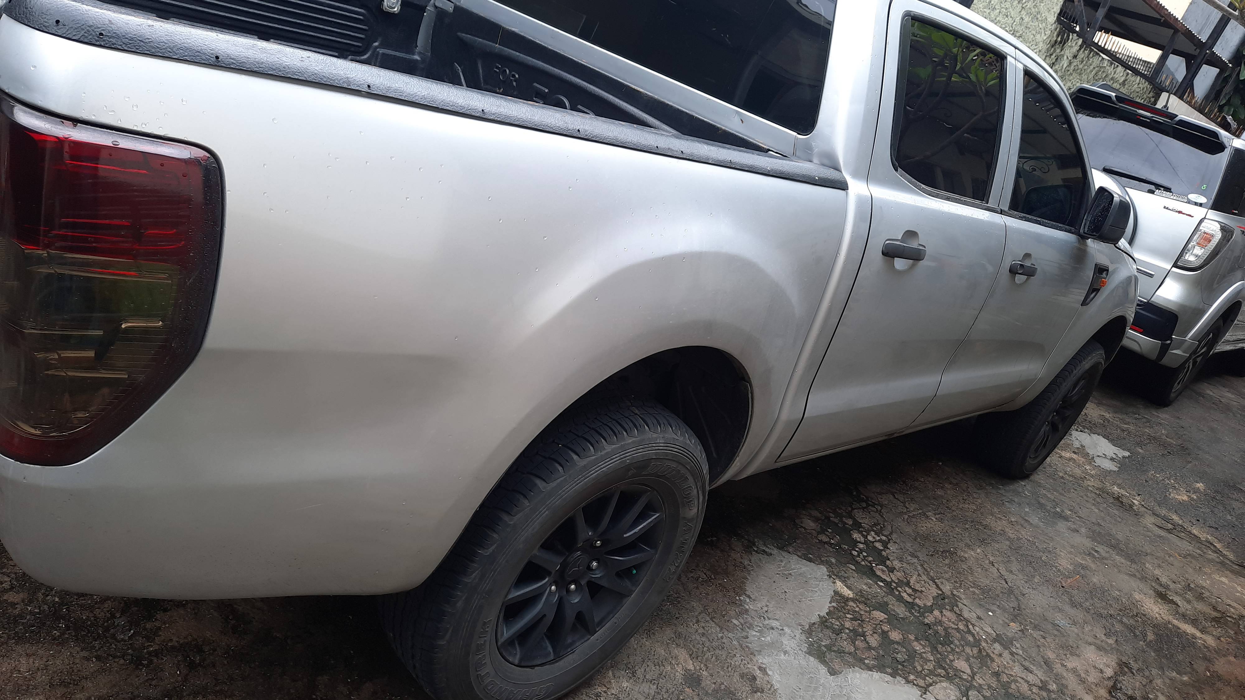 2012 Ford Ranger Double Cabin Base Plus 2.2L  MT 2012 Ford Ranger Double Cabin Base Plus 2.2L  MT