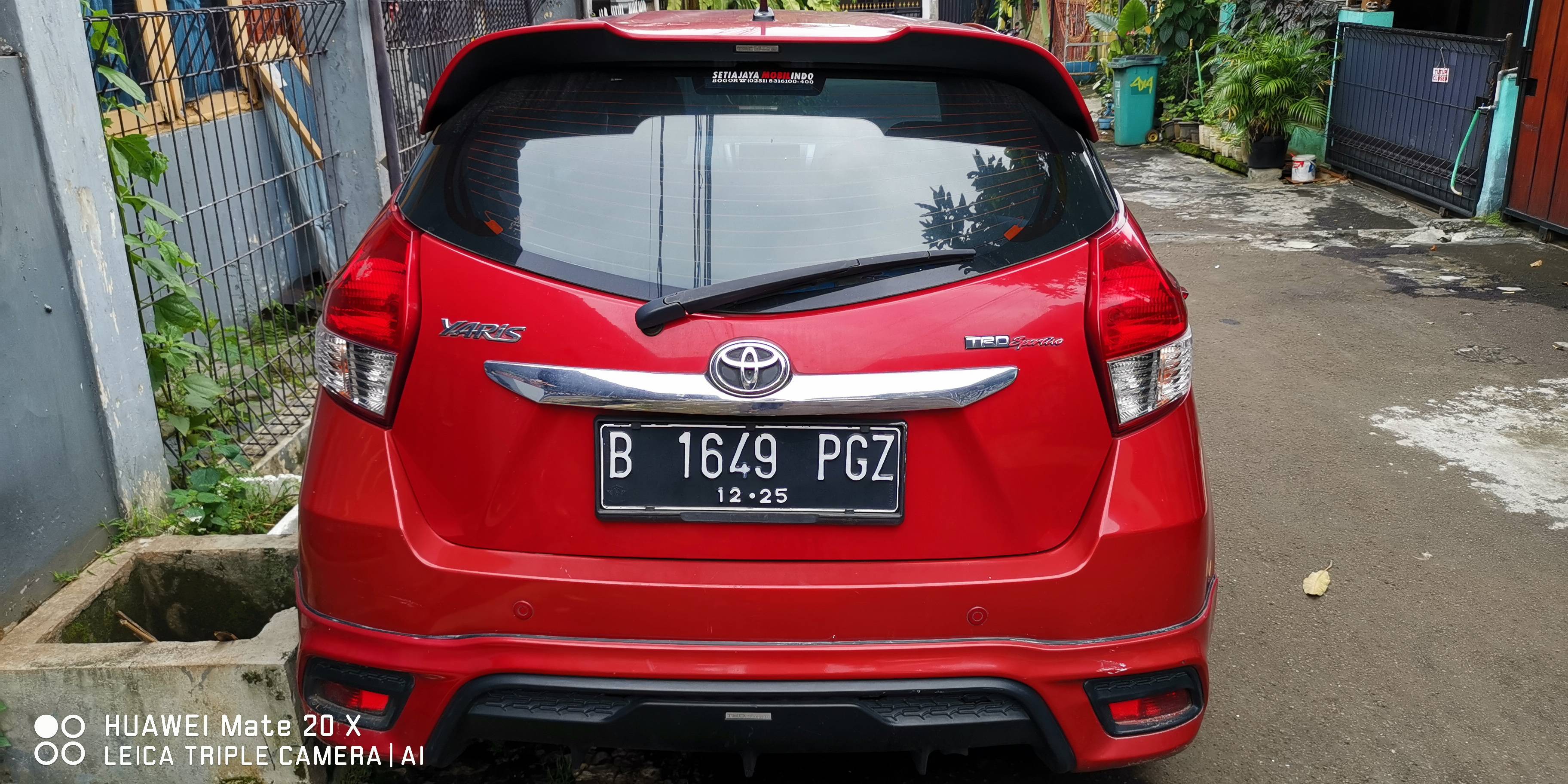 2015 Toyota Yaris S TRD Sportivo 1.5L AT 2015 Toyota Yaris S TRD Sportivo 1.5L AT