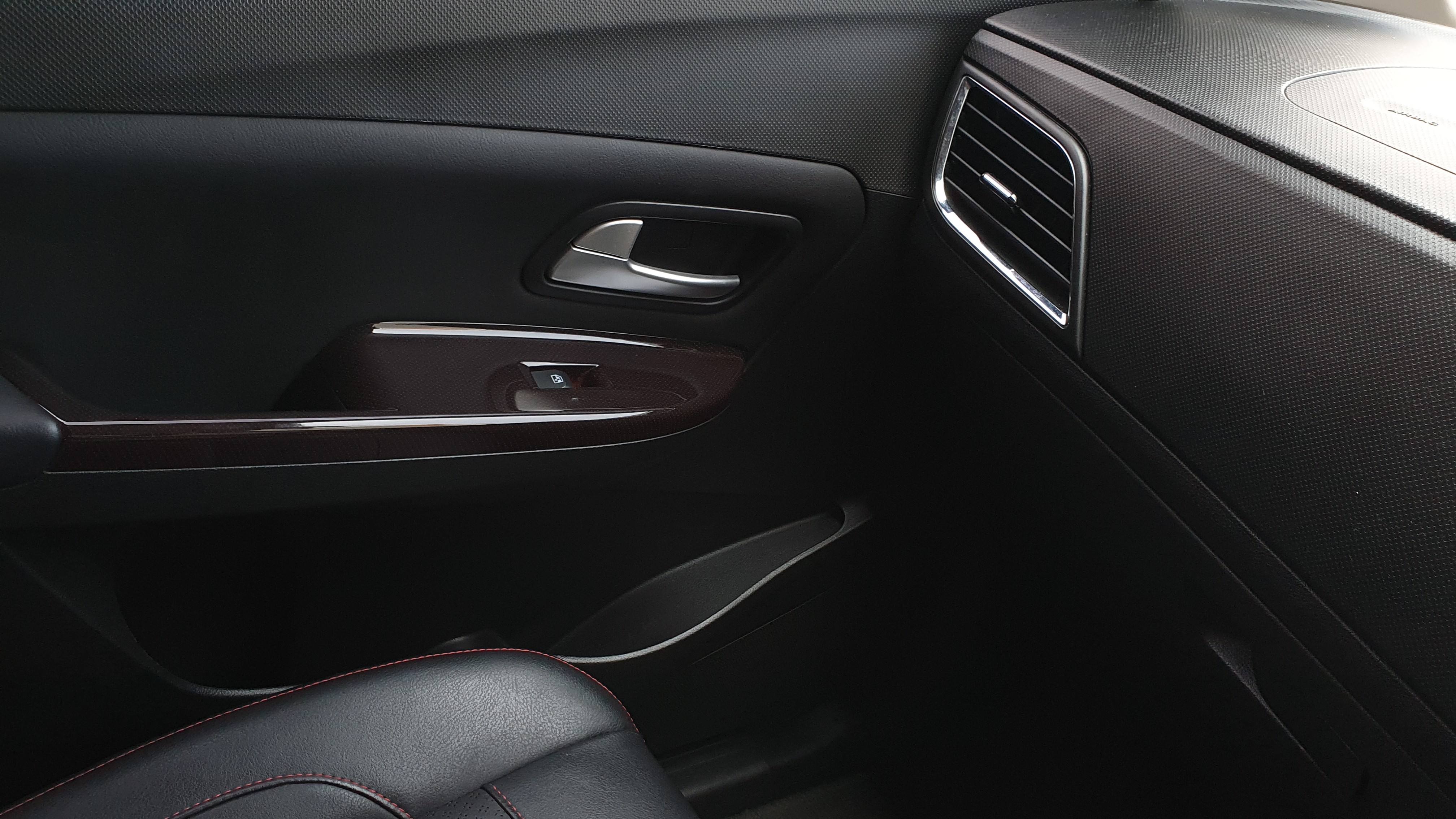 2022 Wuling Confero S S 1.5 L LUX 7 SEATER 2022 Wuling Confero S S 1.5 L LUX 7 SEATER